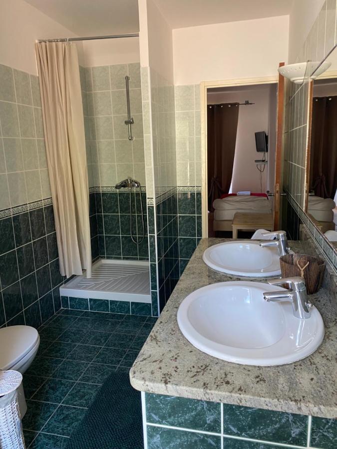 Bed and Breakfast Chez Dume Santa-Lucia-di-Tallano Exterior foto